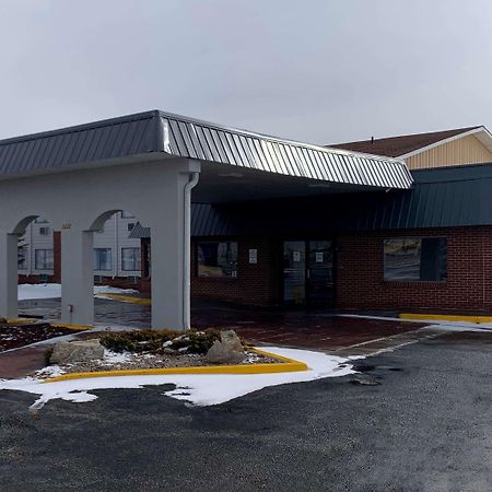 Days Inn By Wyndham Rawlins Exterior foto